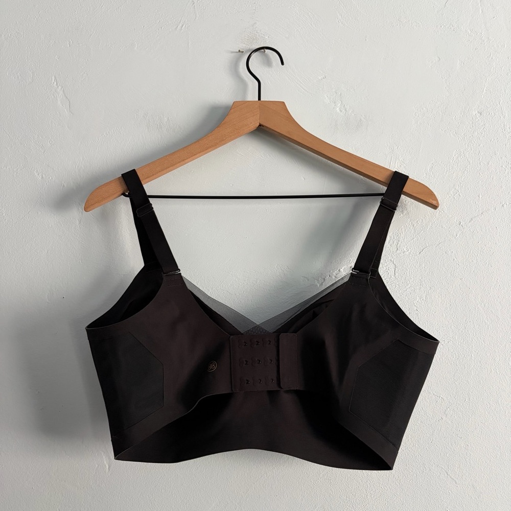 Honeylove CrossOver Bra in Vamp - Picture 6 of 10